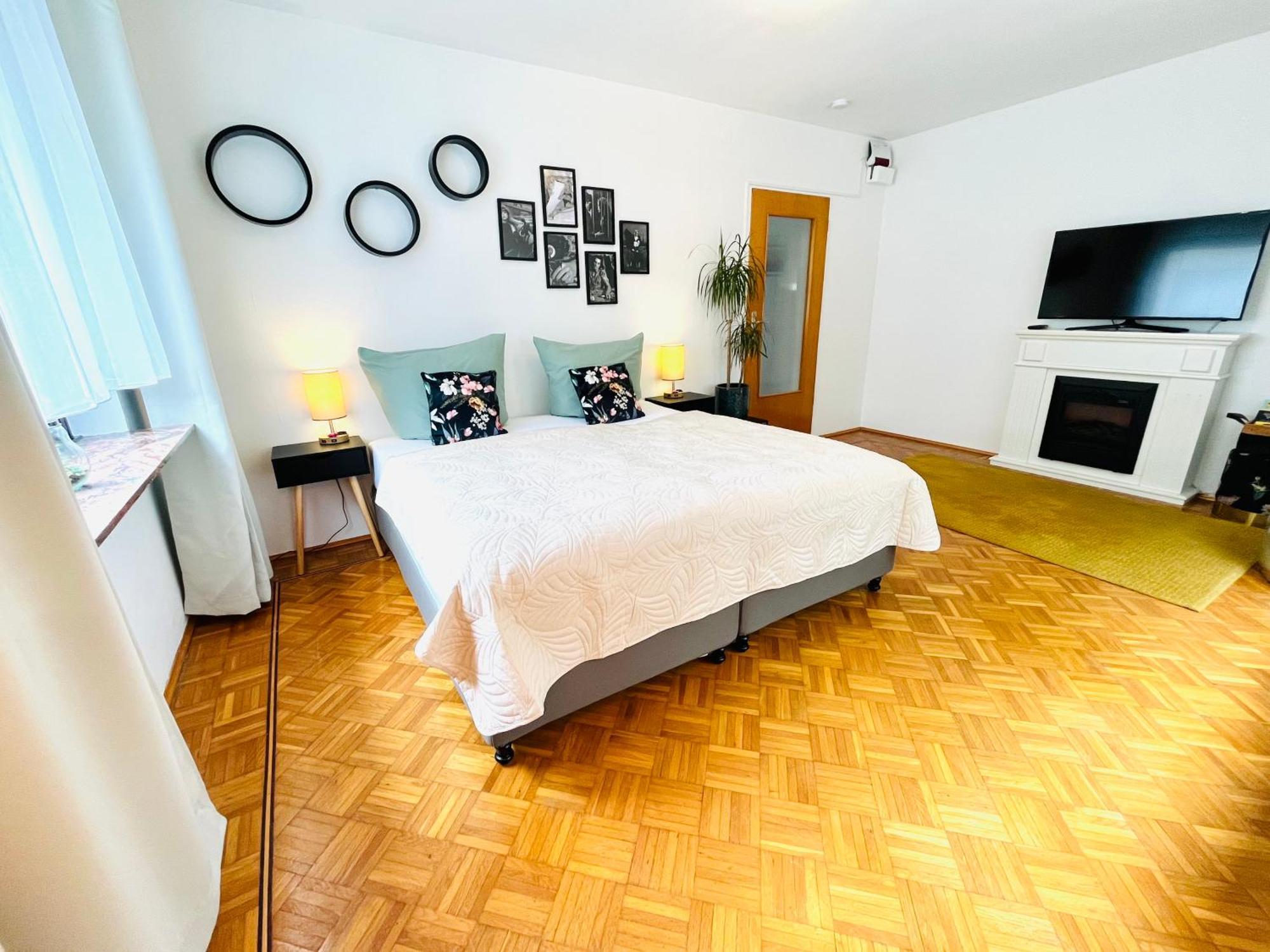 Casa Inn Parkview - Relax & Chill - Perfect For Business Travel, Weekend Trip, Family&Friends, Dogs Lover, Romance, Layover Or Longstay ليمبورغ ان دير لان المظهر الخارجي الصورة